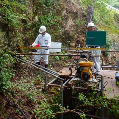 水平ボーリング調査